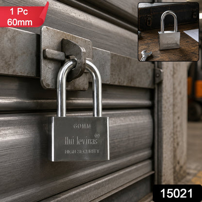 Solid metal padlock supplied with two keys, 1 piece
