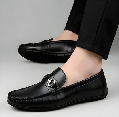 Generic Men's Synthetic Leather Solid Slip-On Casual Loafers With Metal Bit (Black)