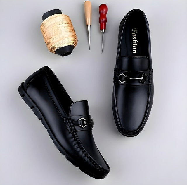 Generic Men's Synthetic Leather Solid Slip-On Casual Loafers With Metal Bit (Black)